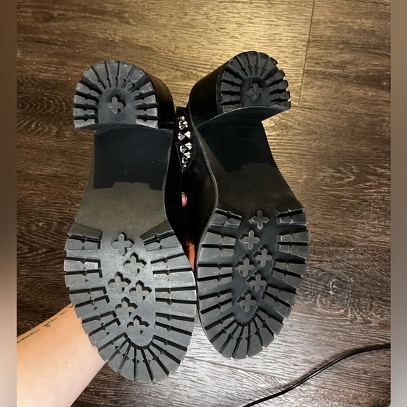 Steve Madden studded heel bootss - Picture 4 of 4